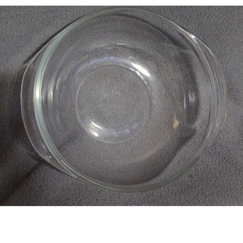 Pyrex 3024 Clear Glass Round Mixing Bowl 2 Quart with Handles Made in USA